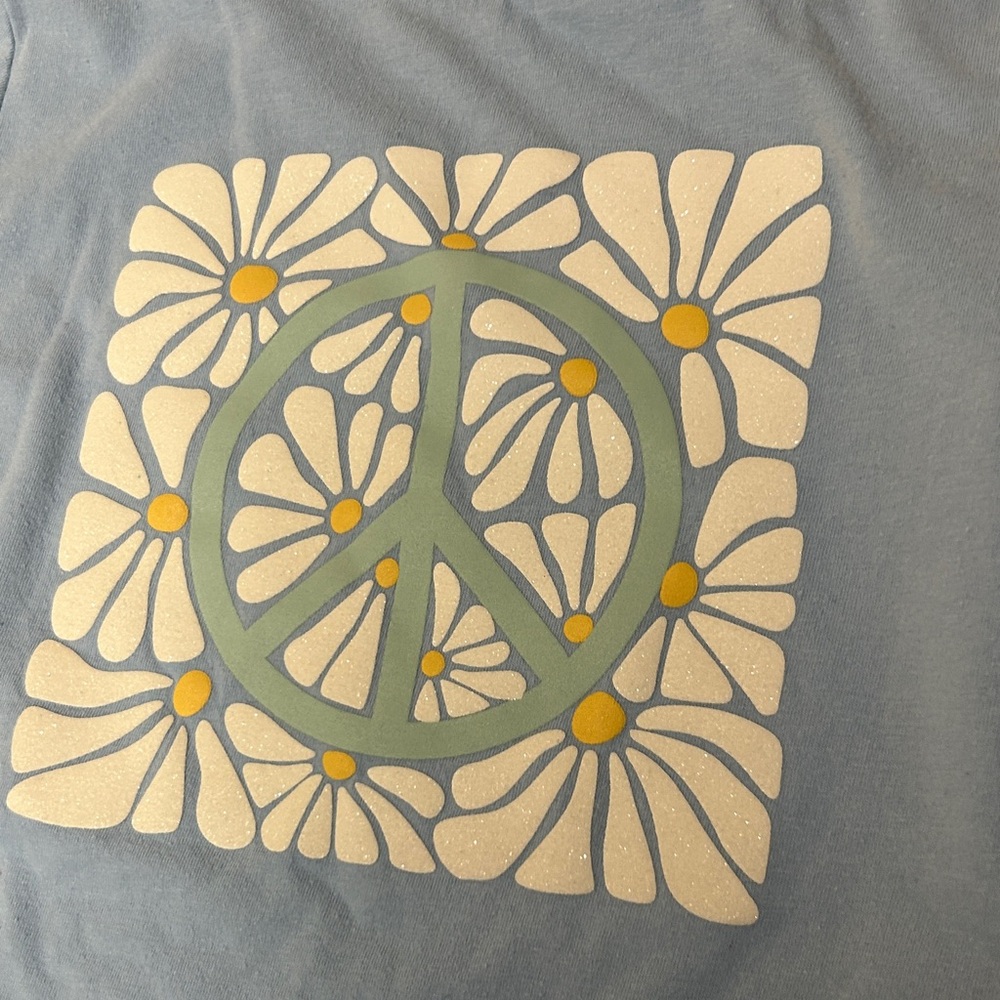 Cat & Jack Light Blue Peace Graphic Long Sleeve Tee & cream colored jeans size 8 - Picture 4 of 8